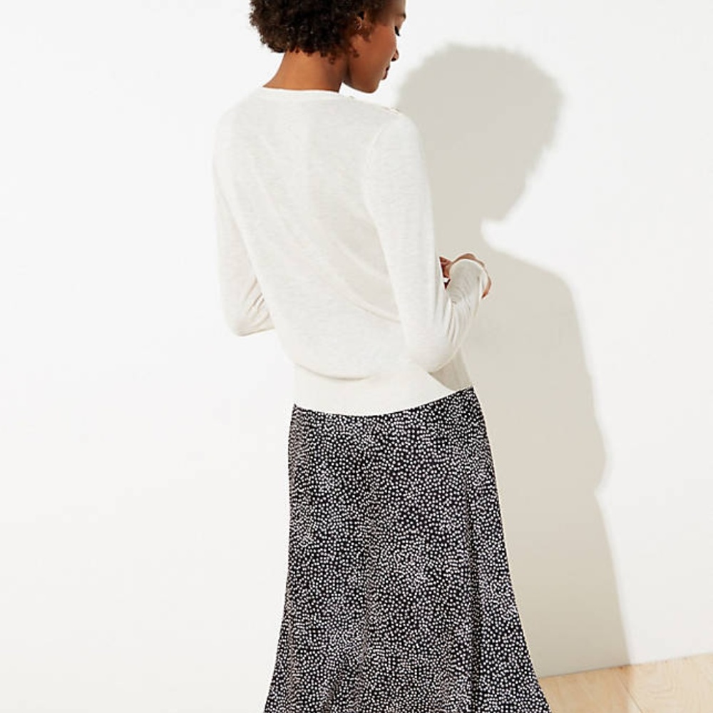 LOFT crew neck sweater with button accents - Picture 3 of 4